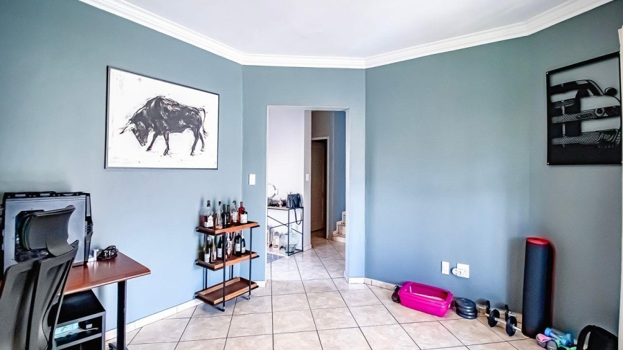 3 Bedroom Property for Sale in The Wilds Gauteng