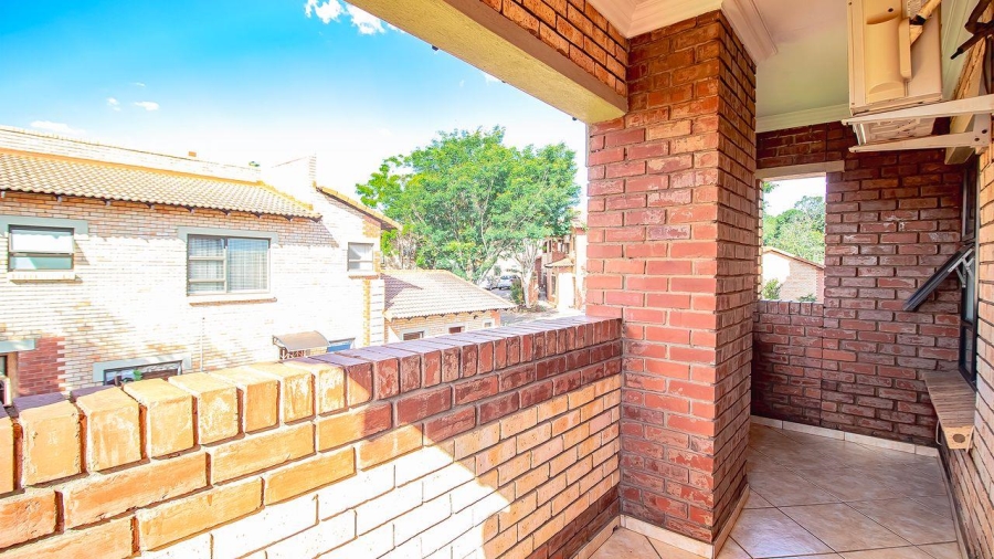 3 Bedroom Property for Sale in The Wilds Gauteng
