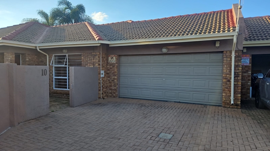 3 Bedroom Property for Sale in Terenure Gauteng