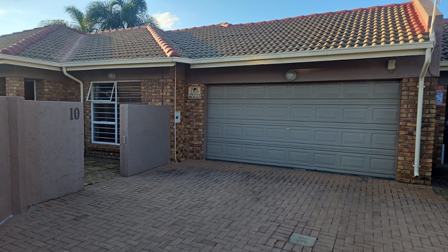 3 Bedroom Property for Sale in Terenure Gauteng