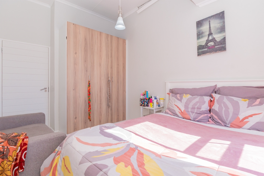 1 Bedroom Property for Sale in Lilianton Gauteng
