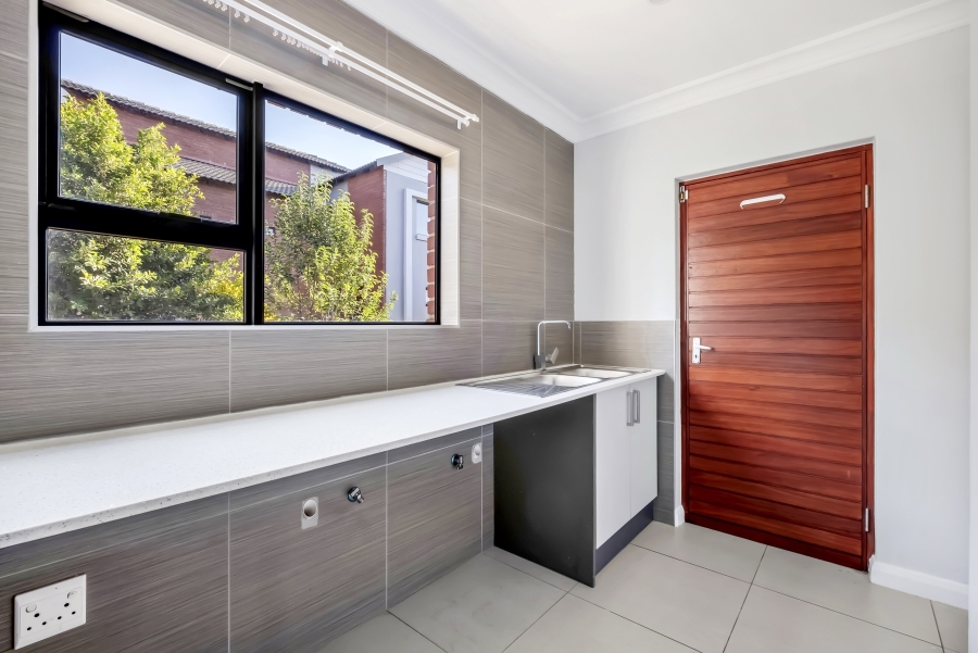 3 Bedroom Property for Sale in Ruimsig Gauteng