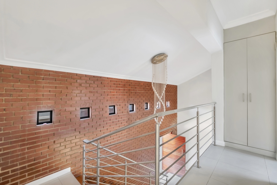 3 Bedroom Property for Sale in Ruimsig Gauteng