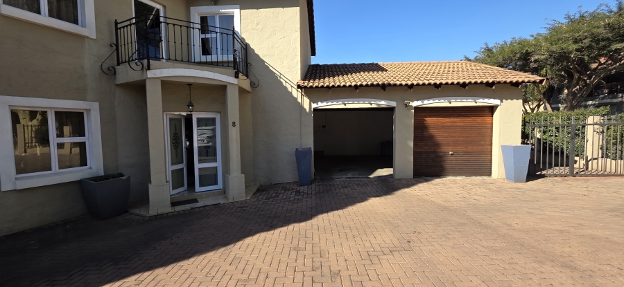 4 Bedroom Property for Sale in Six Fountains Residential Estate Gauteng