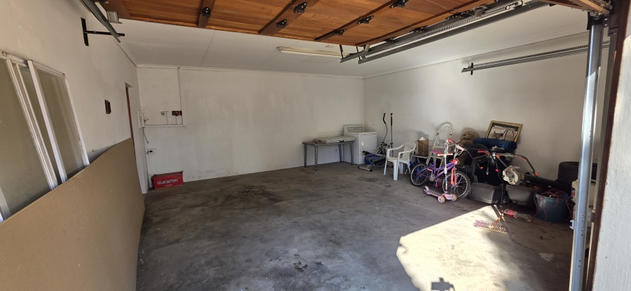4 Bedroom Property for Sale in Six Fountains Residential Estate Gauteng