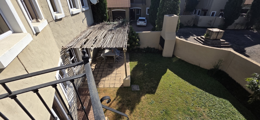 4 Bedroom Property for Sale in Six Fountains Residential Estate Gauteng