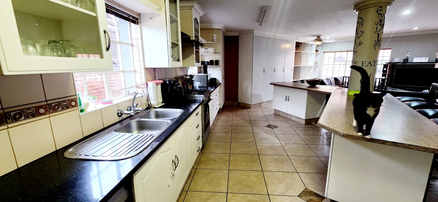 To Let 3 Bedroom Property for Rent in Murrayfield Gauteng