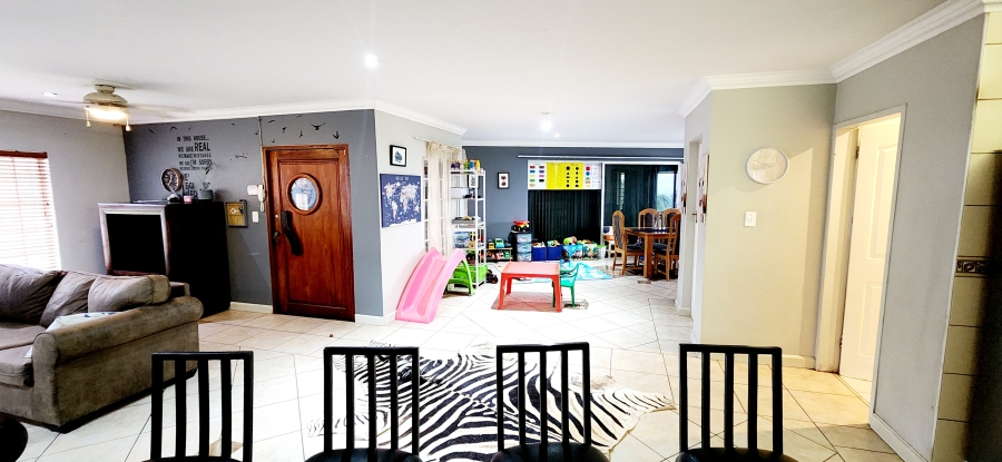 To Let 3 Bedroom Property for Rent in Murrayfield Gauteng