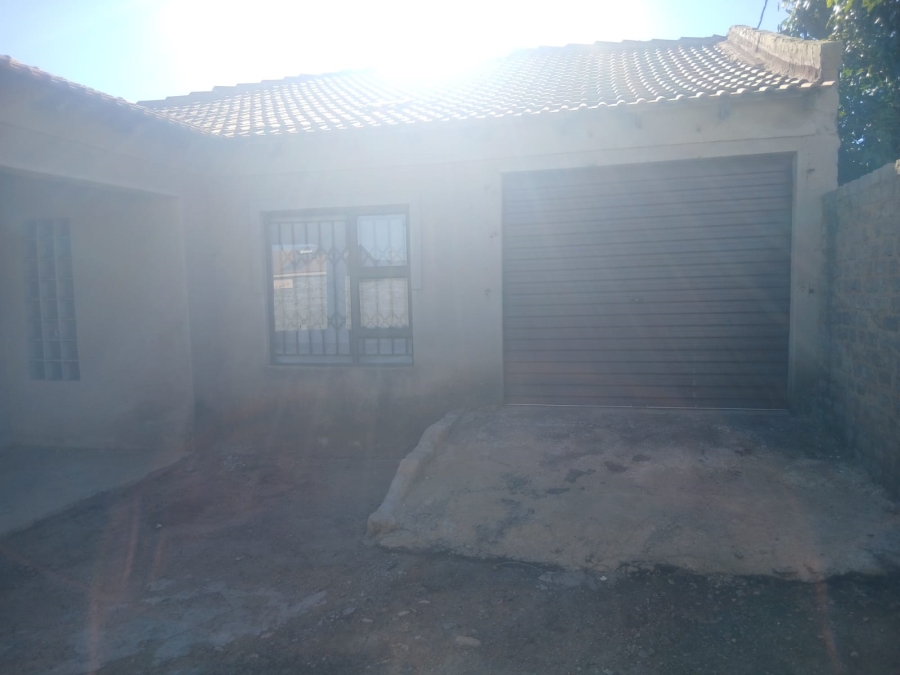 3 Bedroom Property for Sale in Orange Farm Gauteng