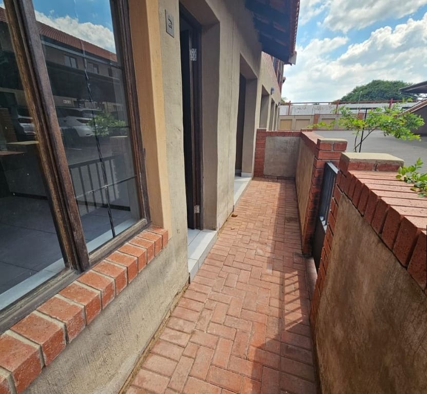 1 Bedroom Property for Sale in Brakpan Central Gauteng