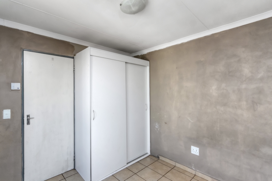 2 Bedroom Property for Sale in South Hills Gauteng