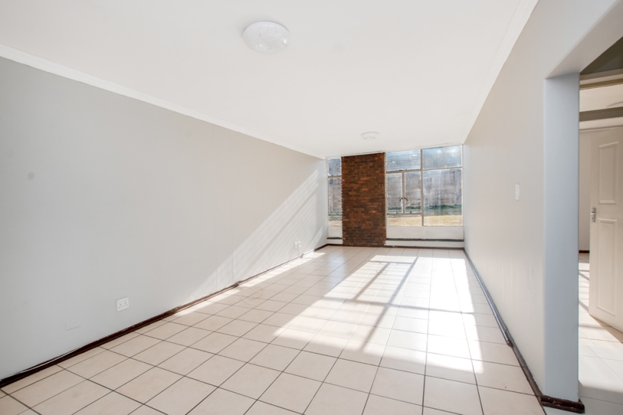 2 Bedroom Property for Sale in South Crest Gauteng