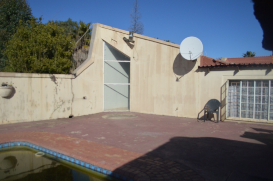 3 Bedroom Property for Sale in Glen Donald A H Gauteng