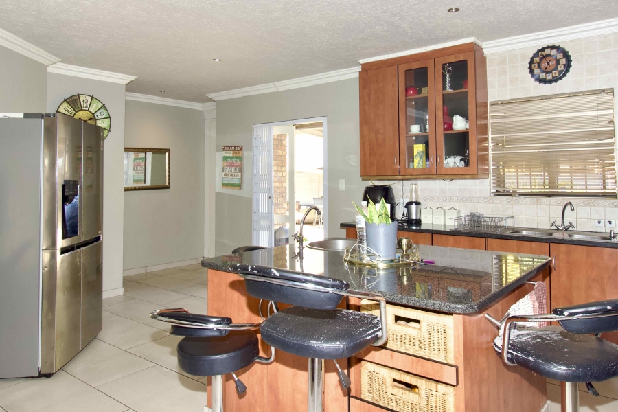 3 Bedroom Property for Sale in Highveld Gauteng