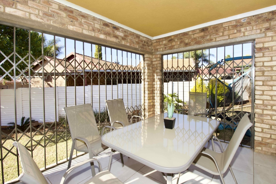 3 Bedroom Property for Sale in Highveld Gauteng