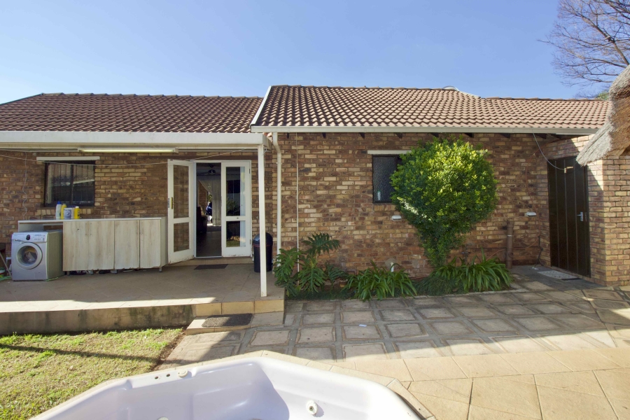 3 Bedroom Property for Sale in Highveld Gauteng