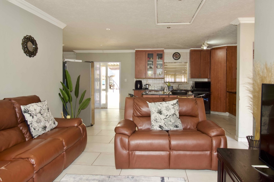 3 Bedroom Property for Sale in Highveld Gauteng