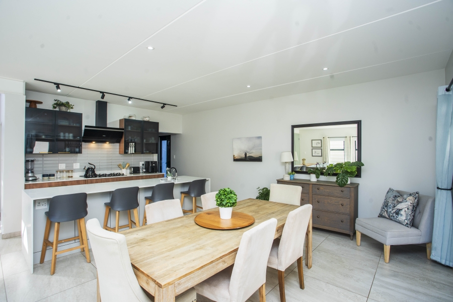 4 Bedroom Property for Sale in Carlswald Gauteng