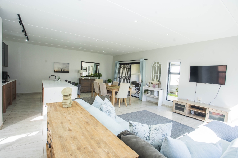 4 Bedroom Property for Sale in Carlswald Gauteng