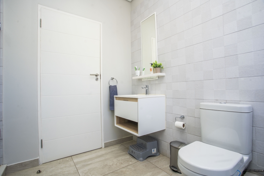 4 Bedroom Property for Sale in Carlswald Gauteng