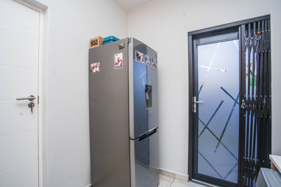 4 Bedroom Property for Sale in Carlswald Gauteng