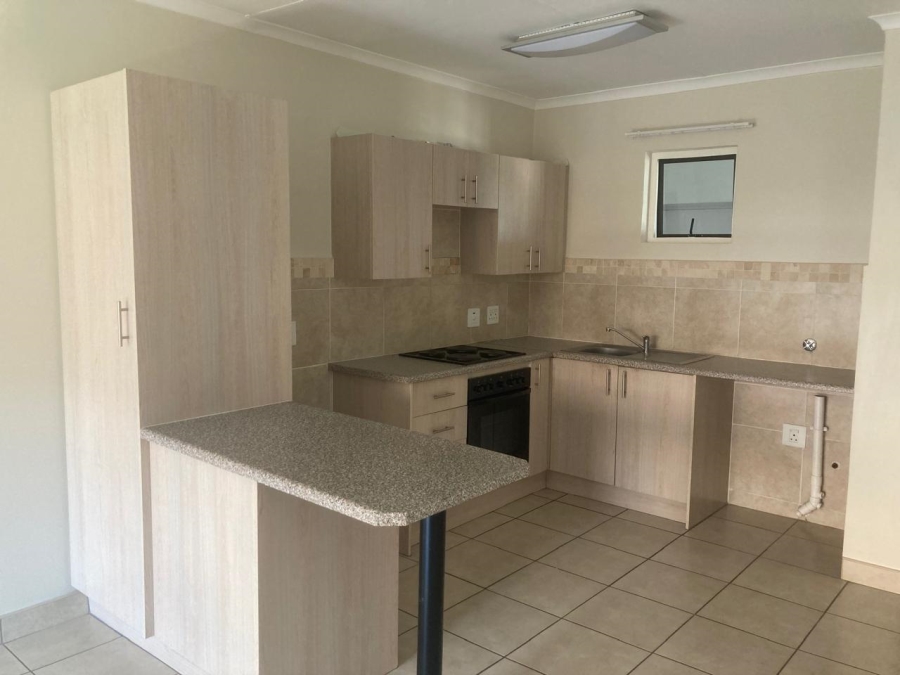 To Let 1 Bedroom Property for Rent in Equestria Gauteng