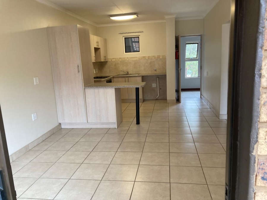 To Let 1 Bedroom Property for Rent in Equestria Gauteng