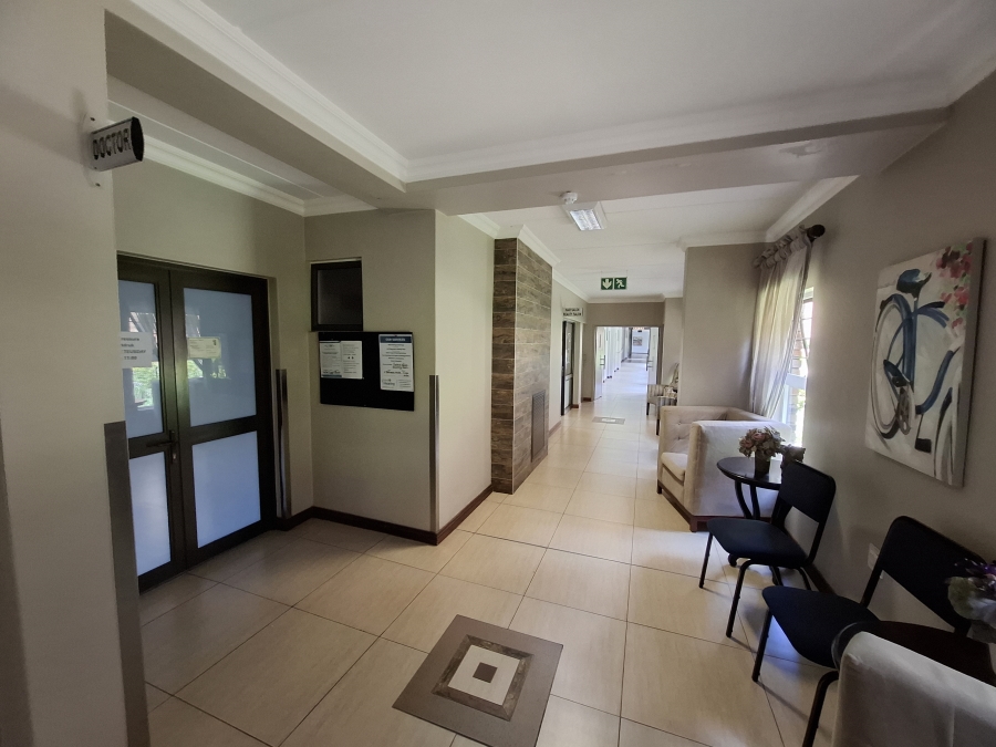 To Let 1 Bedroom Property for Rent in Equestria Gauteng