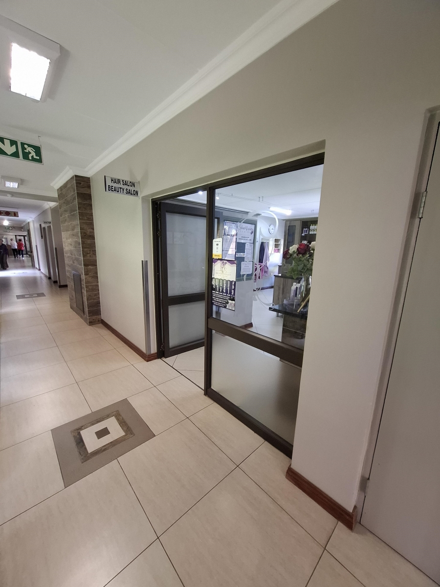 To Let 1 Bedroom Property for Rent in Equestria Gauteng