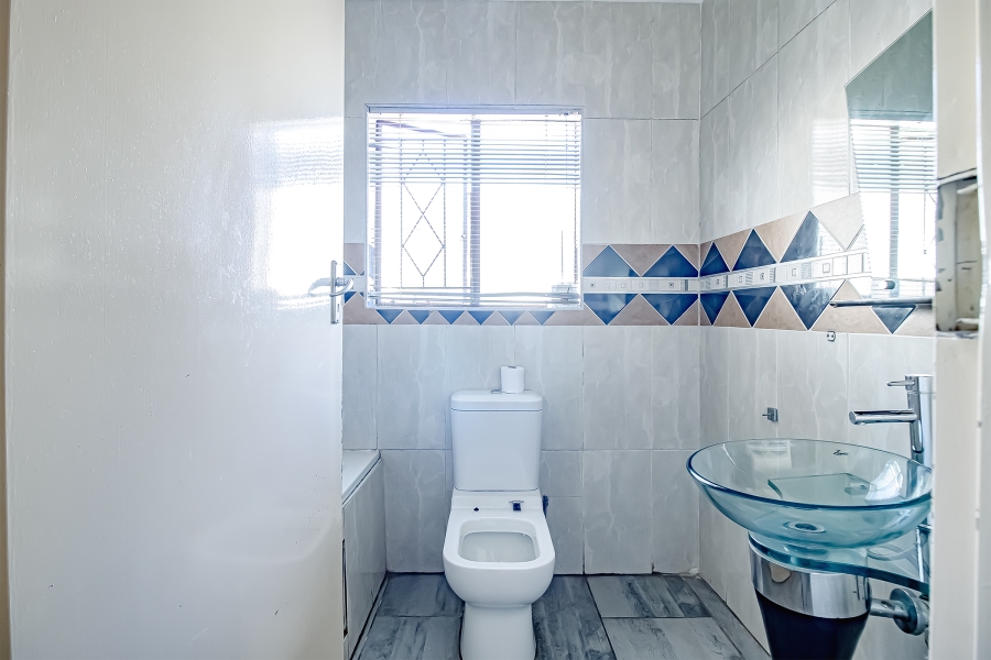 4 Bedroom Property for Sale in The Orchards Gauteng