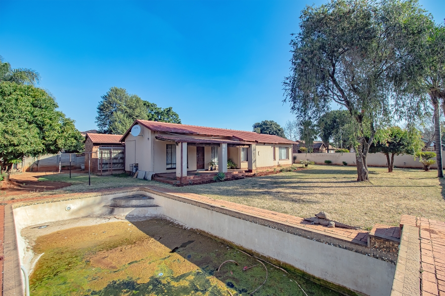 4 Bedroom Property for Sale in The Orchards Gauteng