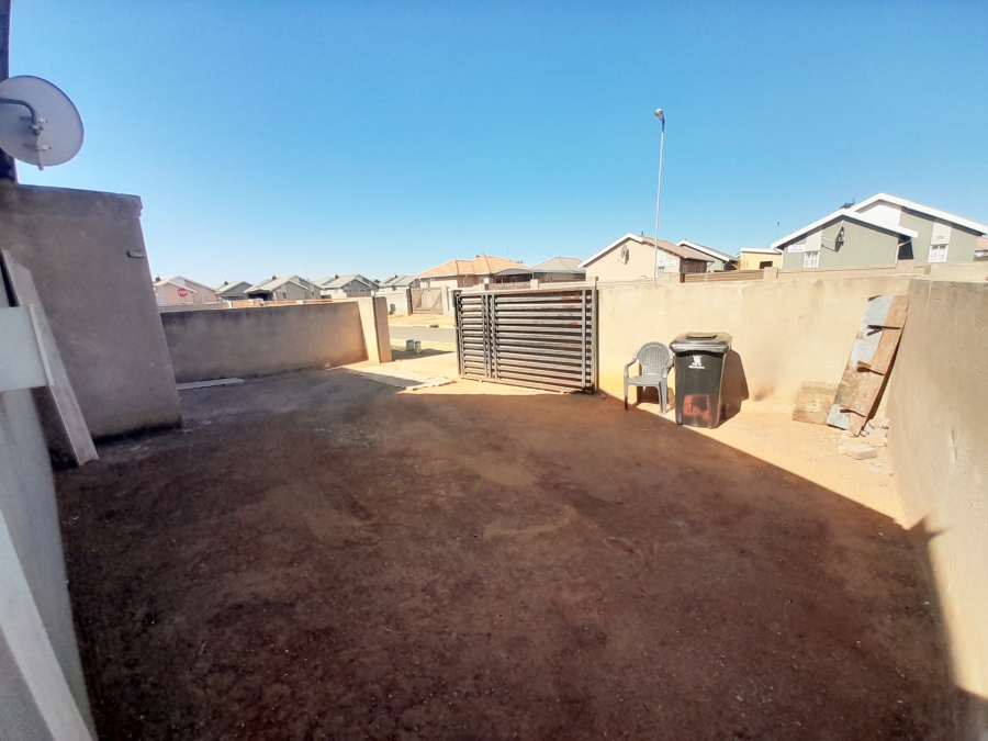 2 Bedroom Property for Sale in Windmill Park Gauteng
