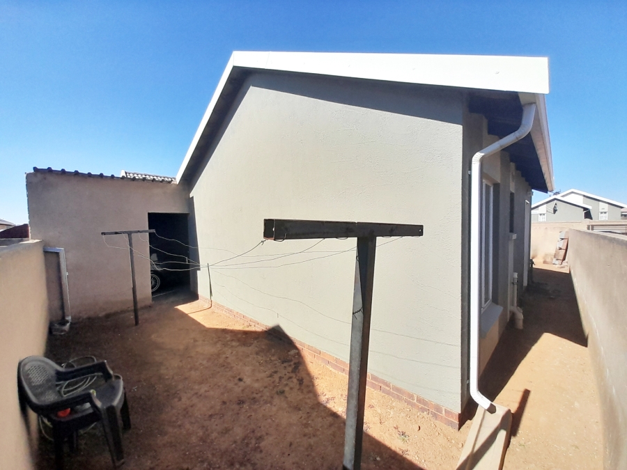 2 Bedroom Property for Sale in Windmill Park Gauteng