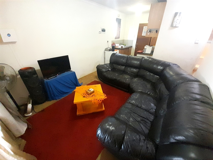 2 Bedroom Property for Sale in Windmill Park Gauteng