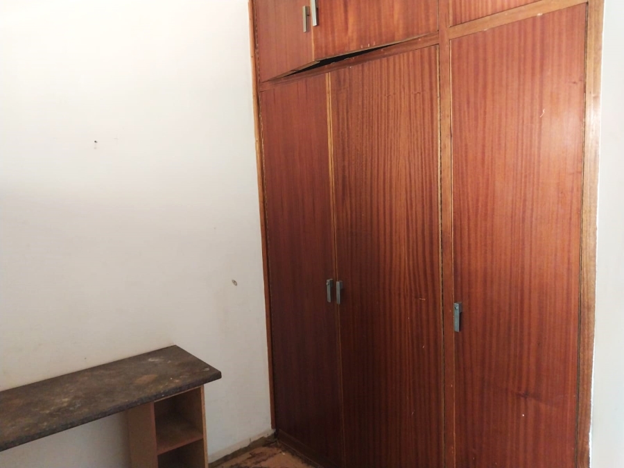 3 Bedroom Property for Sale in Mountain View Gauteng