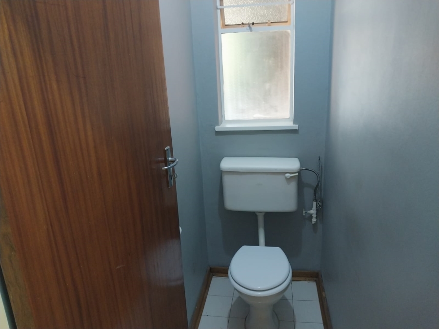 3 Bedroom Property for Sale in Mountain View Gauteng
