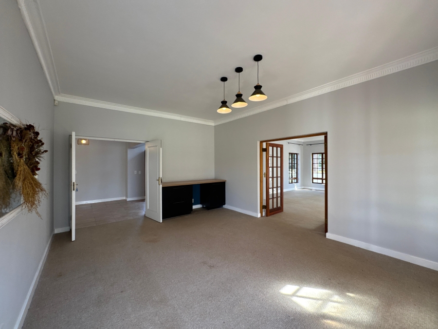 To Let 3 Bedroom Property for Rent in Bryanston East Gauteng