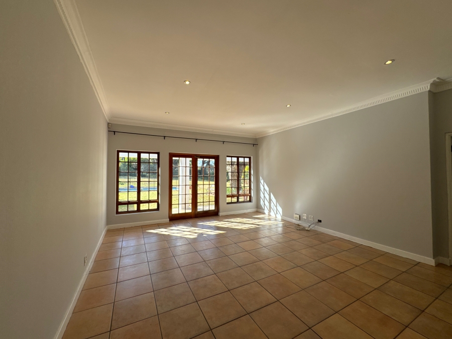 To Let 3 Bedroom Property for Rent in Bryanston East Gauteng