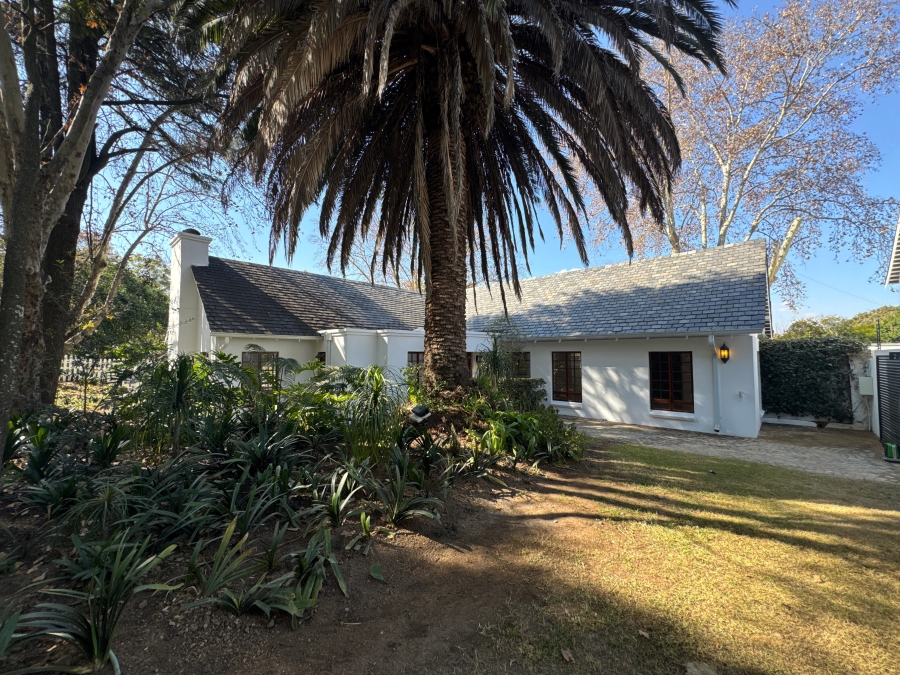 To Let 3 Bedroom Property for Rent in Bryanston East Gauteng