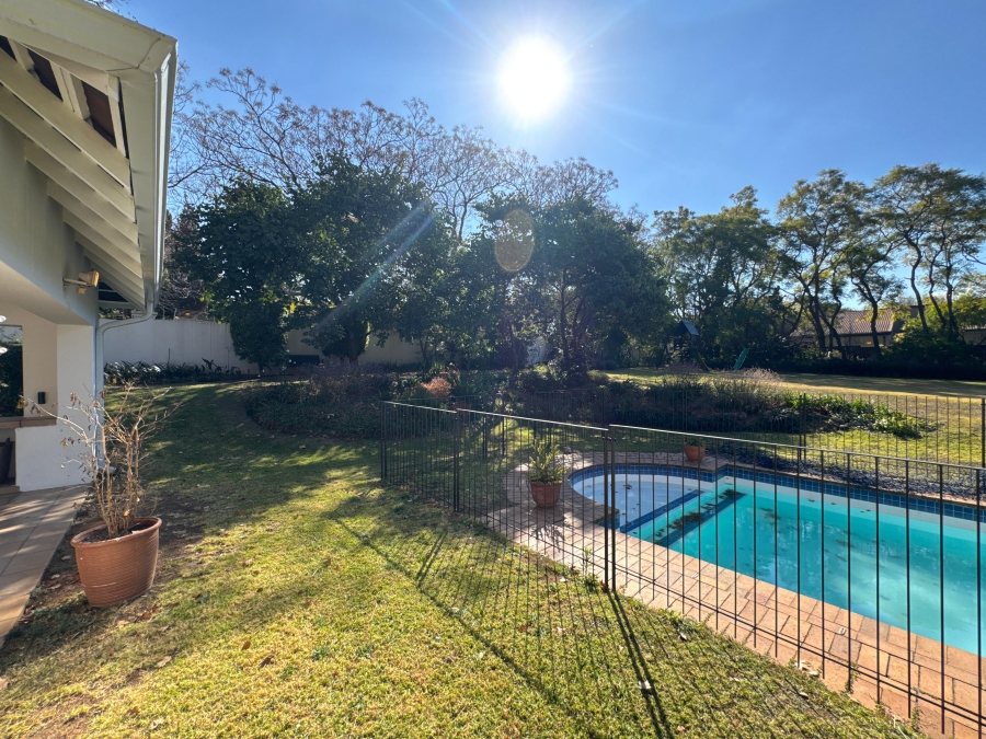 To Let 3 Bedroom Property for Rent in Bryanston East Gauteng