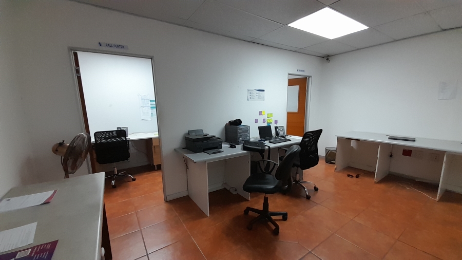 To Let commercial Property for Rent in Carlswald Gauteng