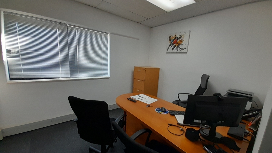 To Let commercial Property for Rent in Carlswald Gauteng