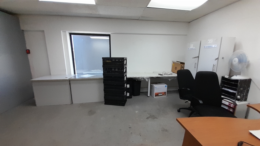 To Let commercial Property for Rent in Carlswald Gauteng