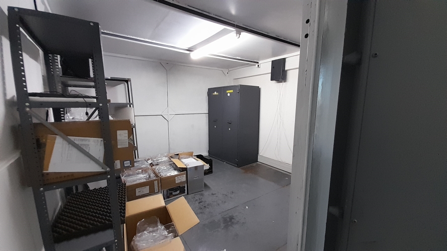 To Let commercial Property for Rent in Carlswald Gauteng