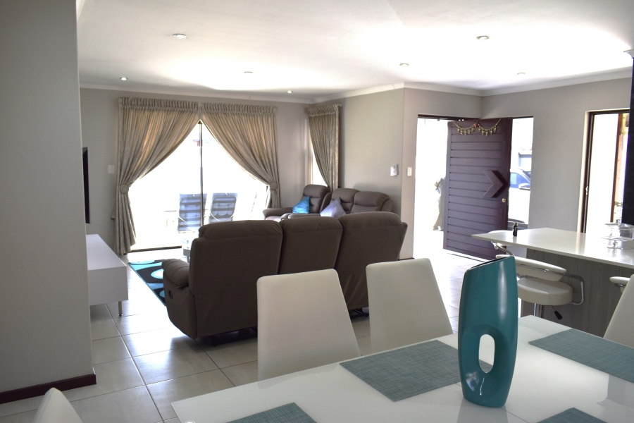 3 Bedroom Property for Sale in Helderwyk Gauteng