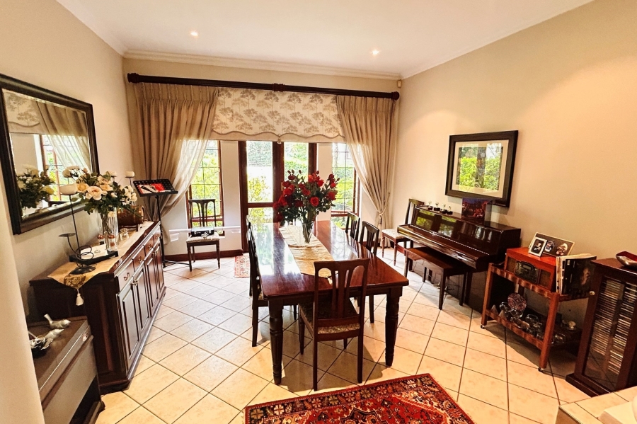 7 Bedroom Property for Sale in Waterkloof Ridge Gauteng