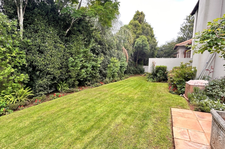 7 Bedroom Property for Sale in Waterkloof Ridge Gauteng
