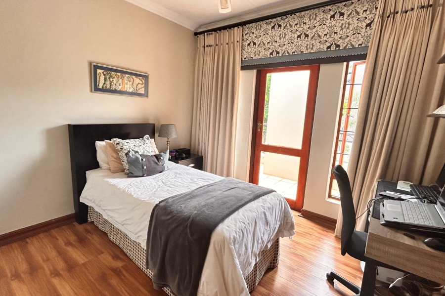 7 Bedroom Property for Sale in Waterkloof Ridge Gauteng