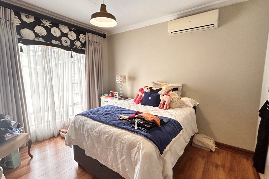 7 Bedroom Property for Sale in Waterkloof Ridge Gauteng