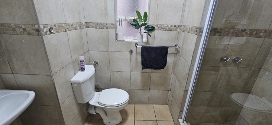 2 Bedroom Property for Sale in Eastleigh Gauteng